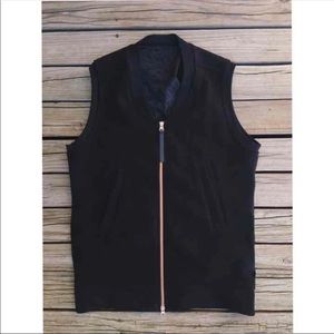Lululemon departure vest